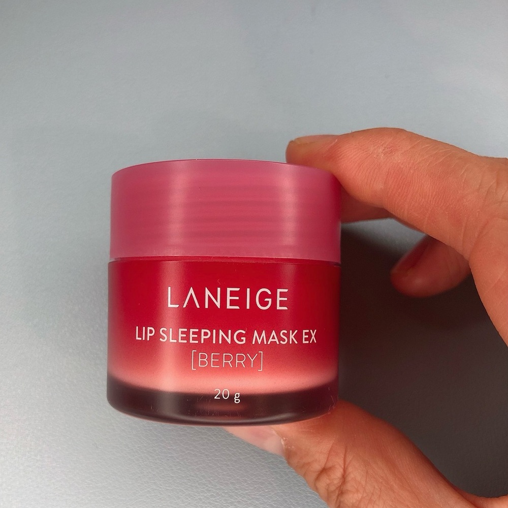 ๐๐๐LANEIGE Lip Sleeping Mask EX - Berry - Picture 1 of 8